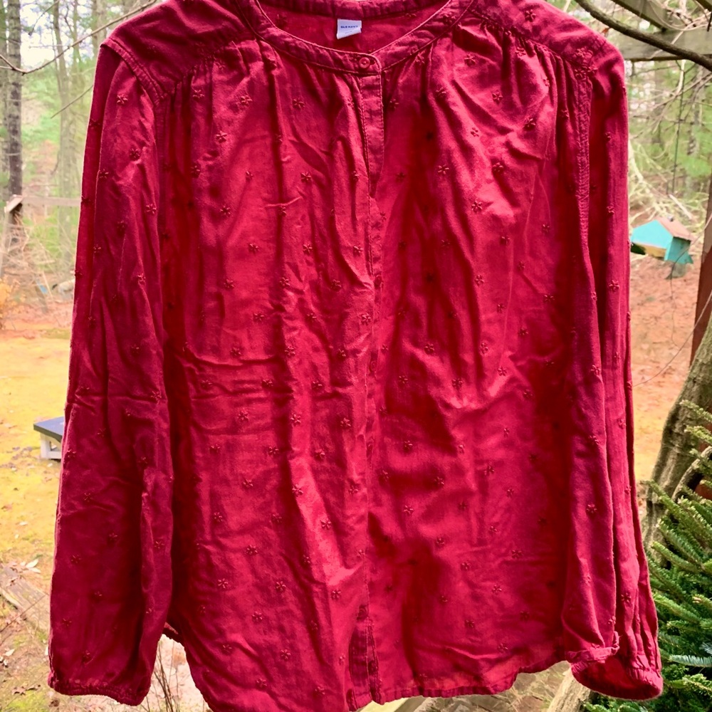 Old Navy Cherry red embroidered long-sleeve blouse button front